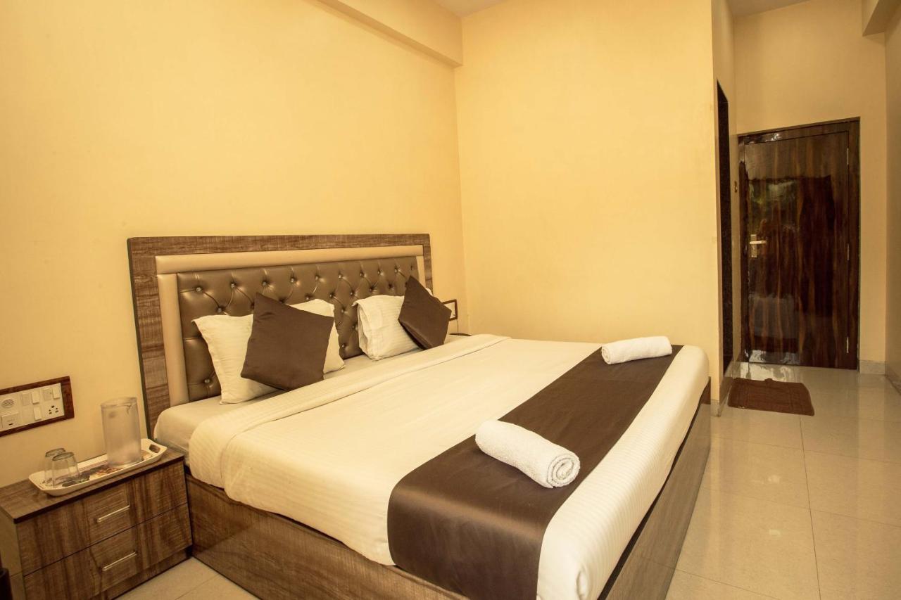Hotel Apsara- Near J J Hospital Mumbai Bagian luar foto