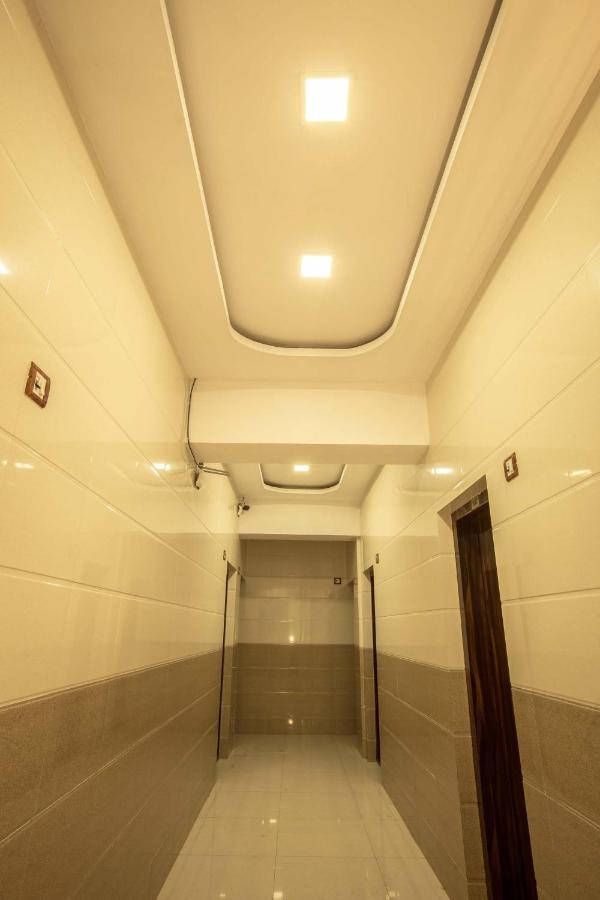Hotel Apsara- Near J J Hospital Mumbai Bagian luar foto