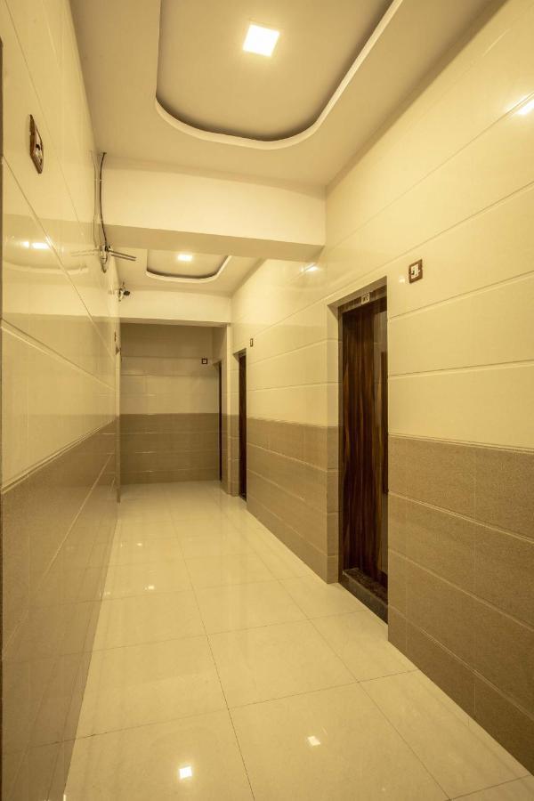 Hotel Apsara- Near J J Hospital Mumbai Bagian luar foto